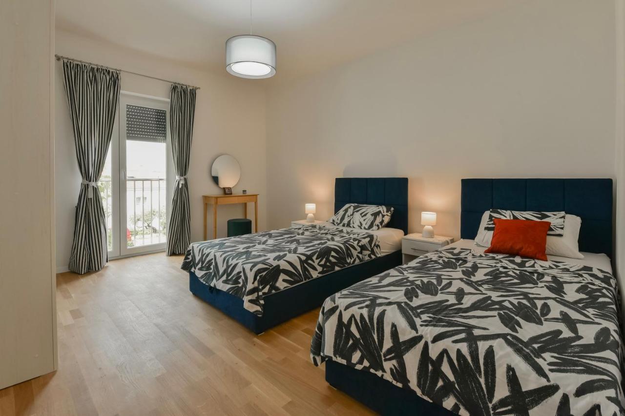 New Luxury 3 Bedroom 4 Air Conditioners Zadar Exterior photo